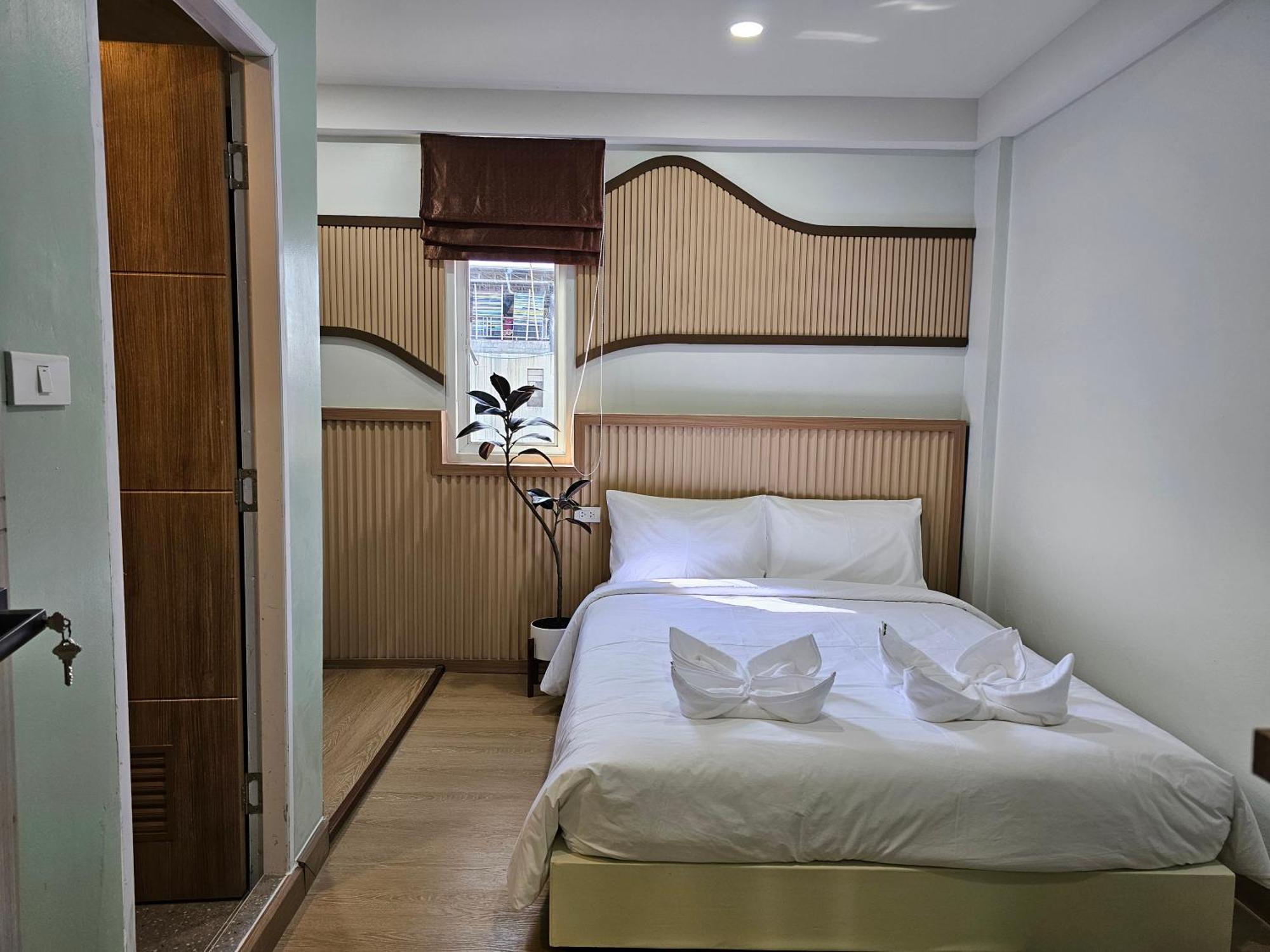 Lub Nai Hostel Patong Chambre photo